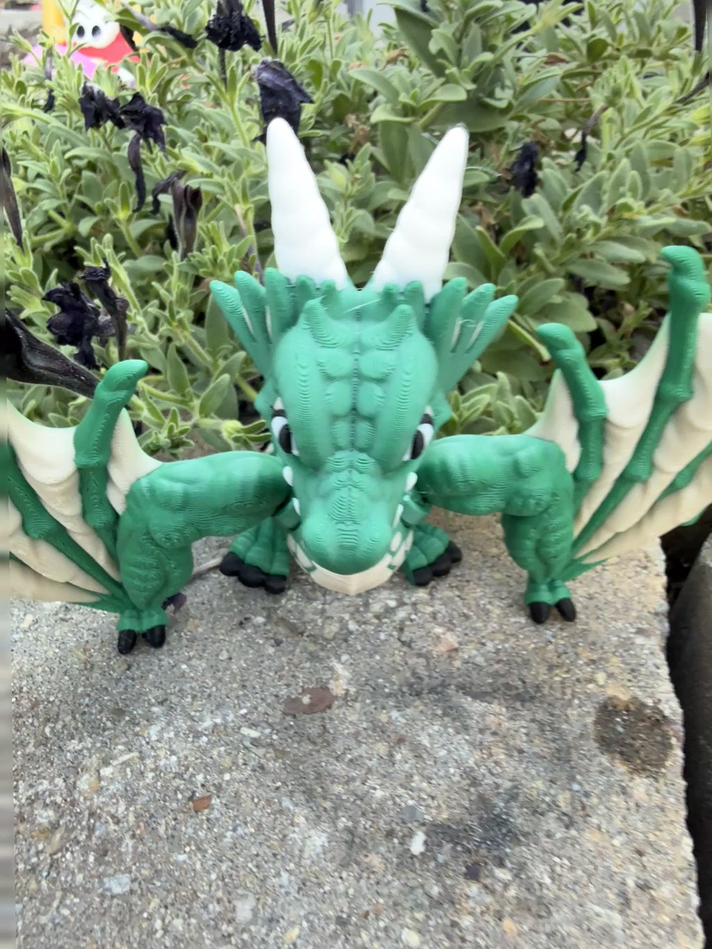 No, it's not a dragon, its a Wyvern. And it is 3D Printed.